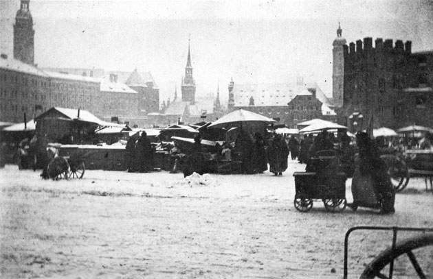Viktualienmarkt um 1890