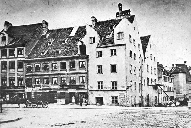 Sendlinger-/Ecke Blumenstraße