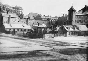  – Herzog-Maxburg-Brunnhaus 