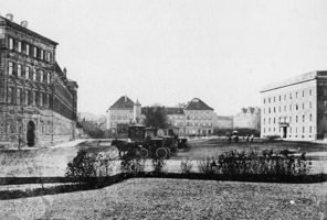  – Maximiliansplatz 