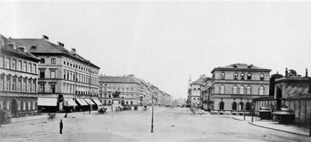  – Odeonsplatz und   Ludwigstraße