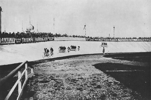Radrennen im Volksgarten Nymphenburg
