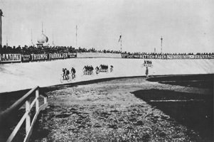  - Ein Radrennen im Volksgarten Nymphenburg