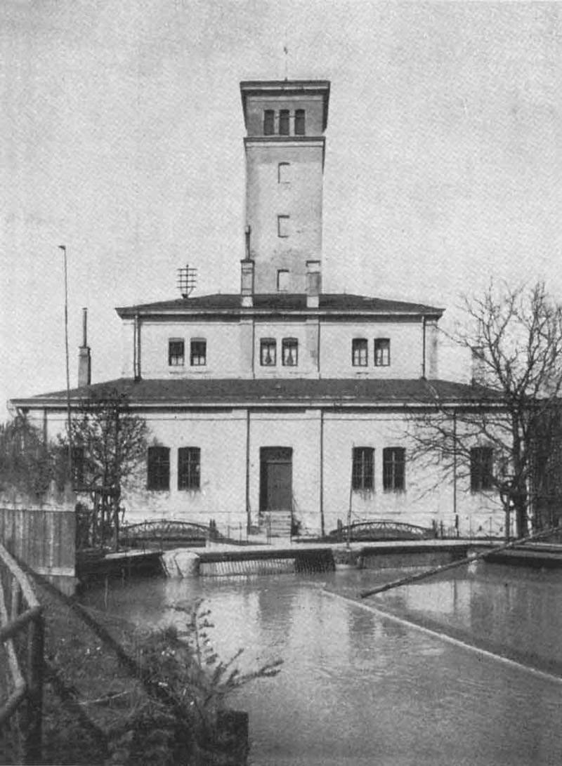 Pettenkofer-Brunnhaus