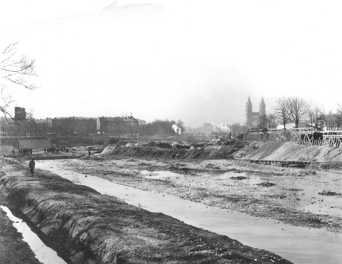 Bau der 

Uferbefestigung an der Erhardstraße