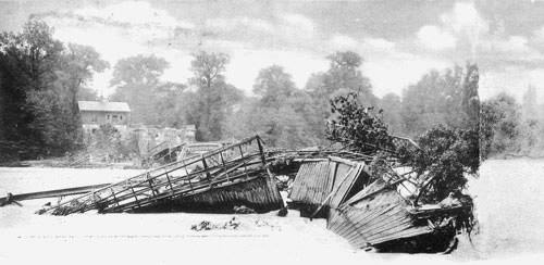 Die eingestürzte Max-Joseph-Brücke