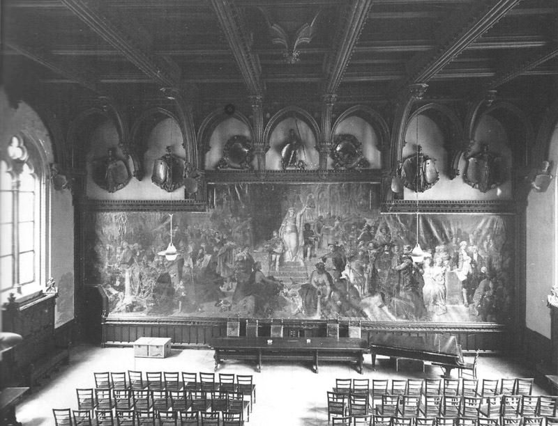 Sitzungssal im Rathaus