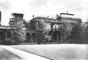  – Das Kunstvereingebäude im Hofgarten