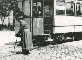  – Schienenritzenreinigungsdame