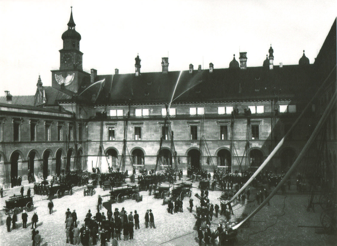 Feuerwehrübung in der 
Residenz
