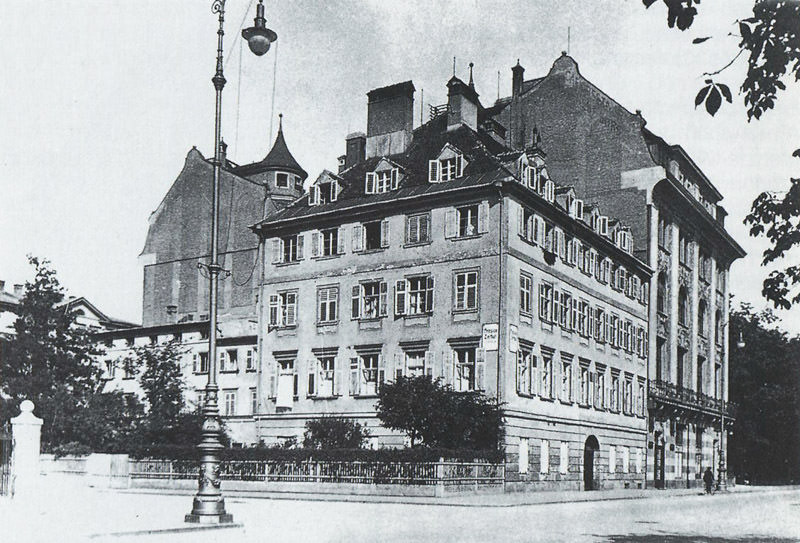 Haus  vom Grafen Rechberg-Rothenlöwen