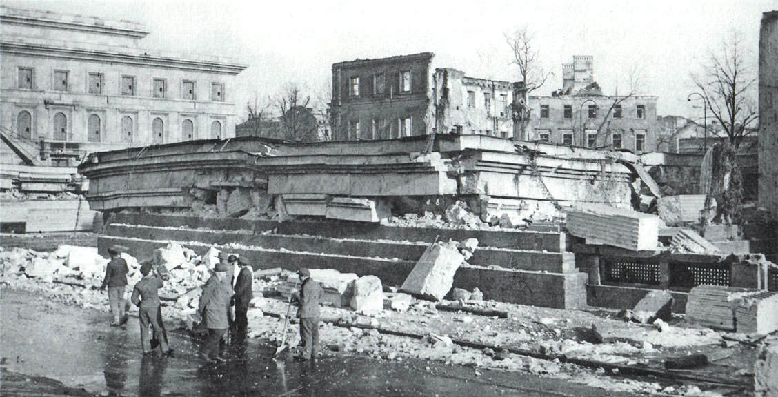 Zerstörte Ehrentempel