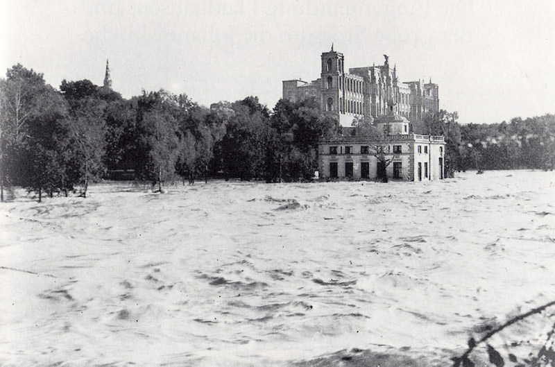Hochwasser bei den Maximiliansanlagen