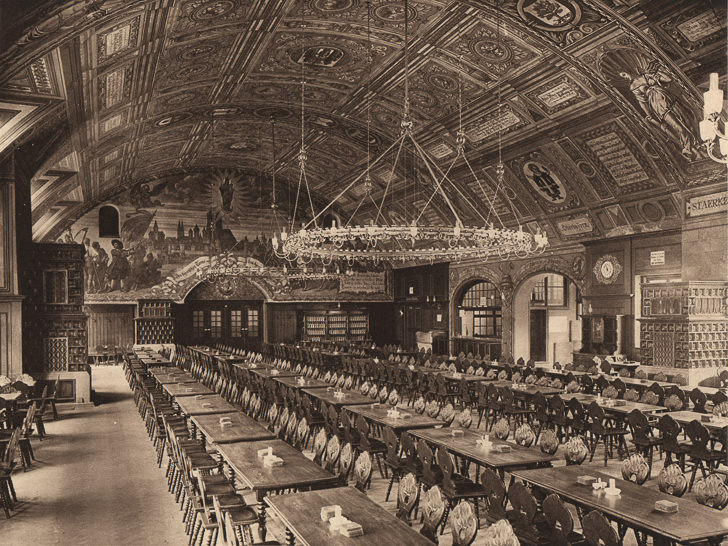 Festsaal im Kgl. Hofbräuhaus um 1910