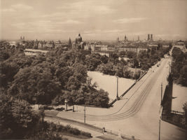 - Blick vom Maximilianeum auf die Stadt um 1910