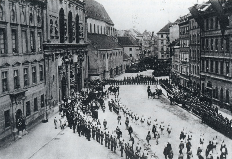 Überführung des Leichnams König Ludwigs II. nach S