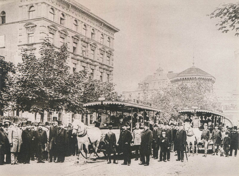 Feierliche Eröffnung der Pferdebahnlinie