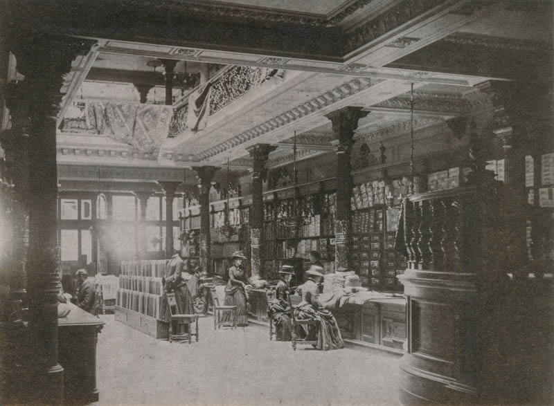 Verkaufsraum im Erdgeschoß des Kaufhauses Rosipal