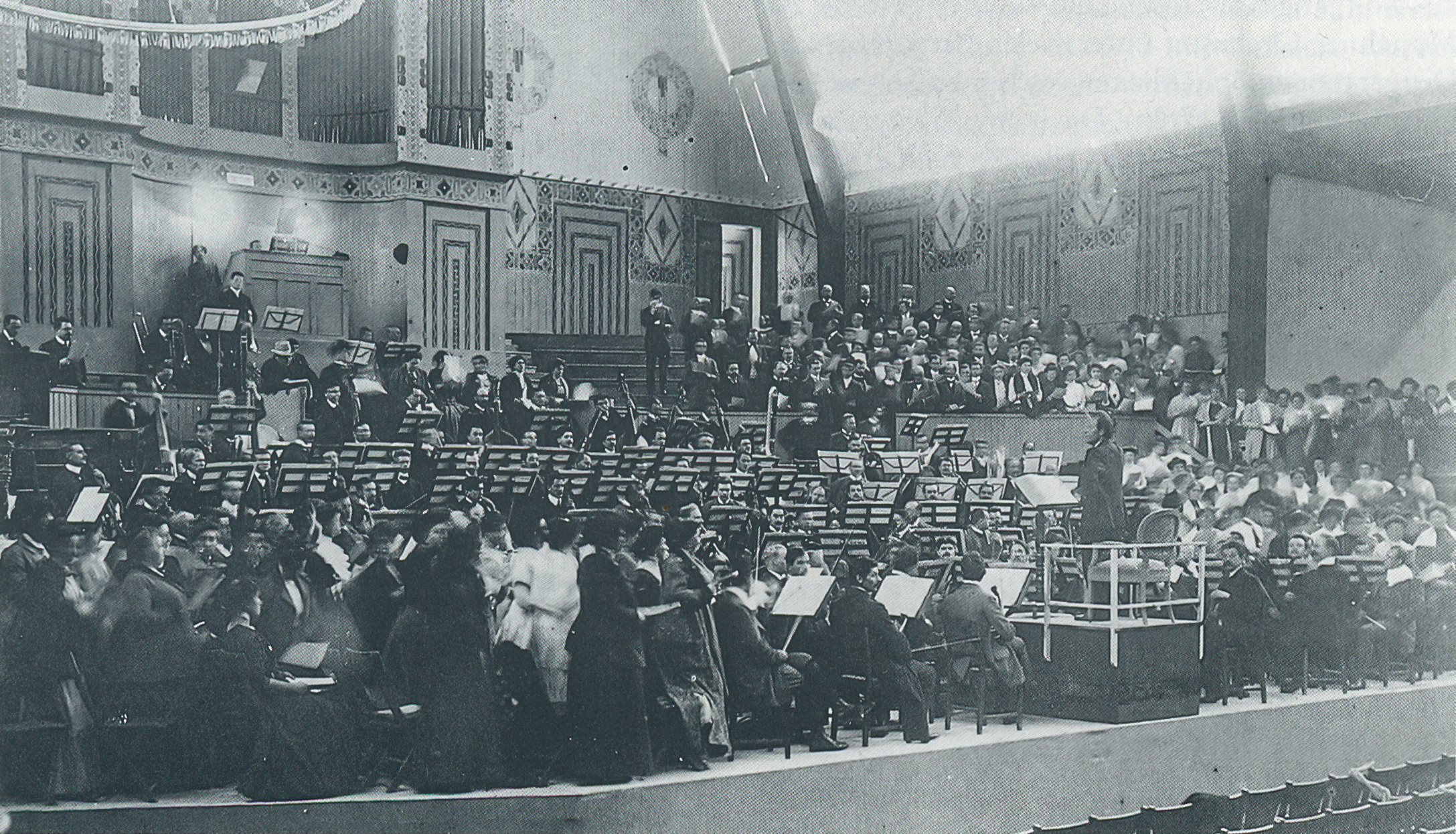 Uraufführung der 8. Sinfonie von Gustav Mahler