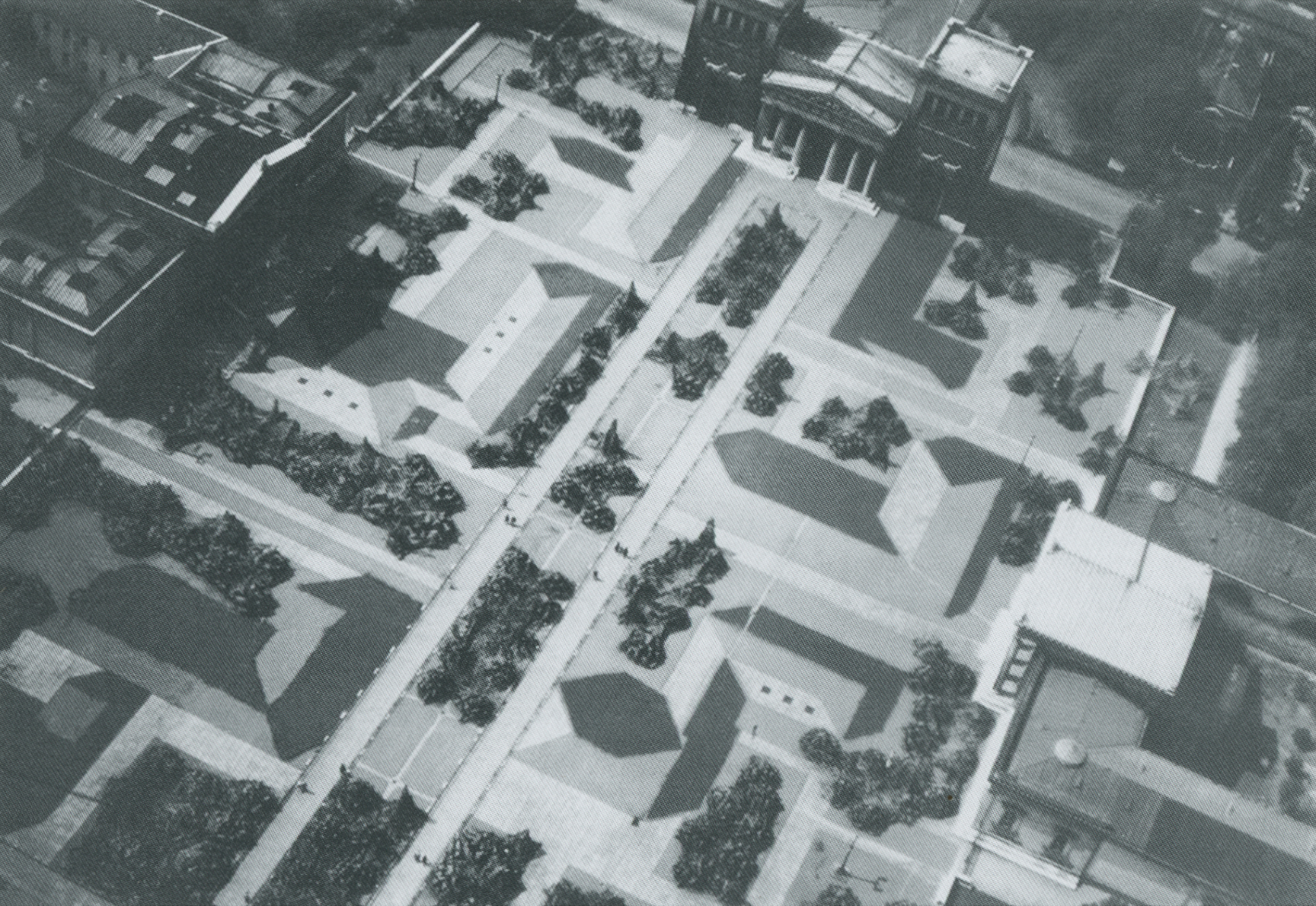 Königsplatz - Tarnbemalung