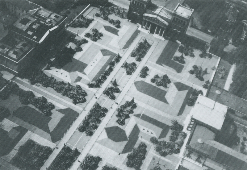 Königsplatz - Tarnbemalung