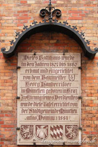 Gedenktafel - Neues Rathaus – Foto aus München