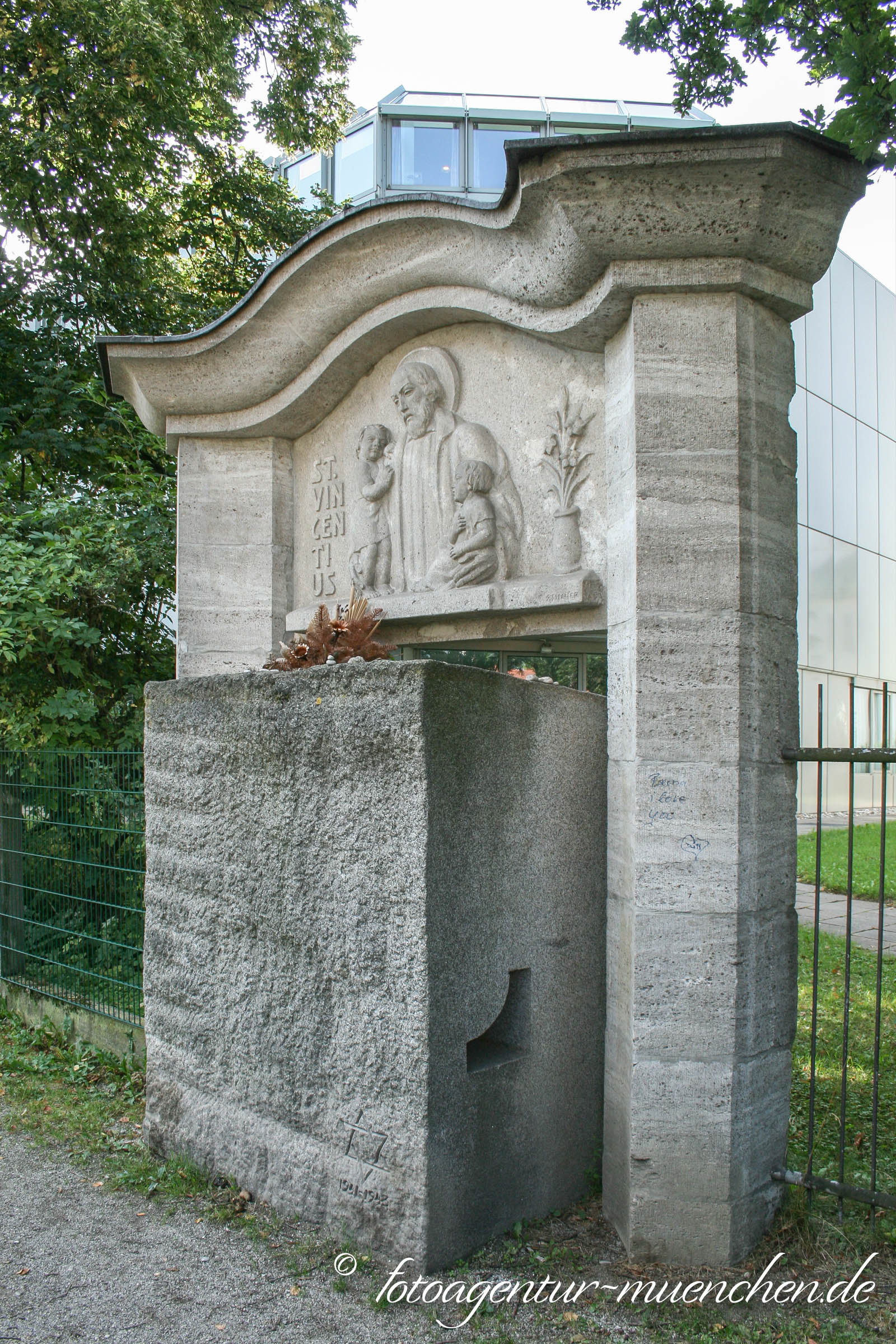 Mahnmal - Sammellager Berg am Laim