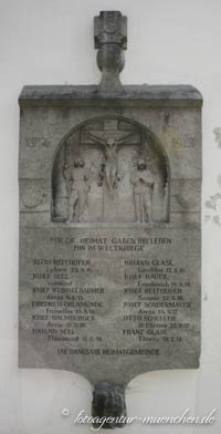 Kriegergedenktafel - Johanneskirchen – Foto aus München