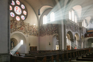 Innenraum Maria Schutz in Pasing – Foto aus München