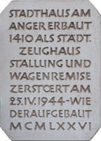 Gedenktafel Stadthaus – Foto aus München