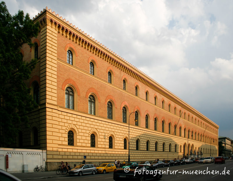 Bayerische Staatsbibliothek