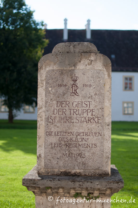 Leiberstein – Denkmal/Kunstwerk in München