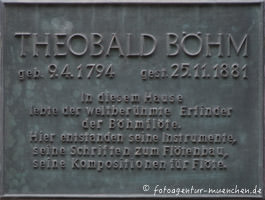 Gedenktafel - Theobald Böhm – Foto aus München