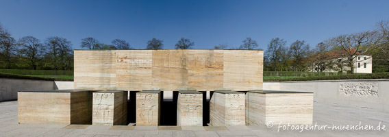 Kriegerdenkmal im Hofgarten