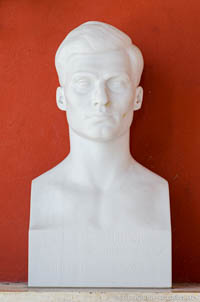 Ruhmeshalle - Claus Schenk Graf von Stauffenberg – Foto aus München