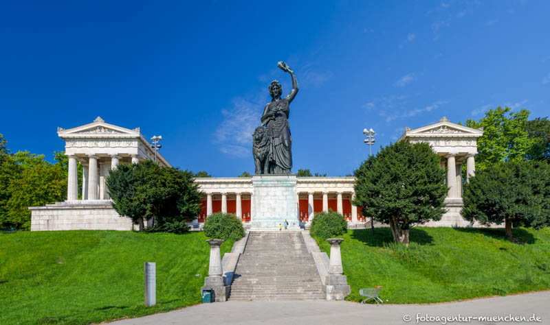 Ruhmeshalle – Denkmal/Kunstwerk in München