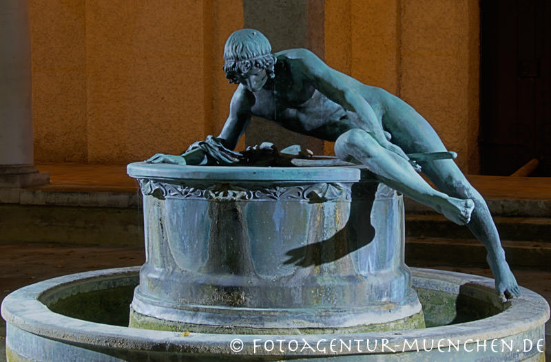 Narziss-Brunnen – Denkmal/Kunstwerk in München