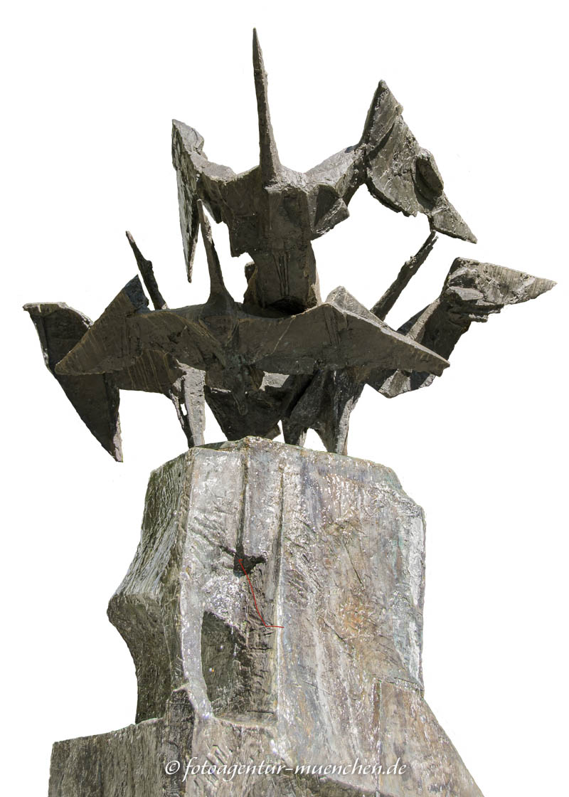 Auffliegende Vögel  – Denkmal/Kunstwerk in München