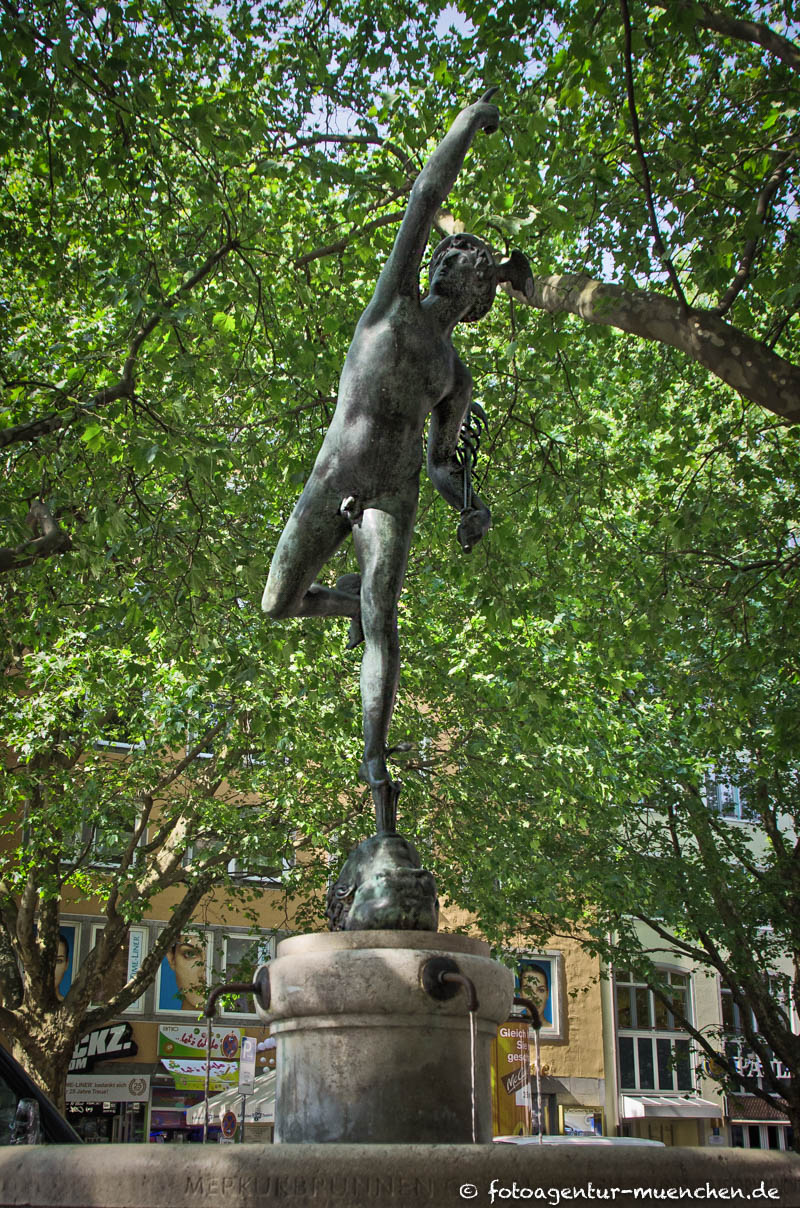 Merkurbrunnen – Denkmal/Kunstwerk in München