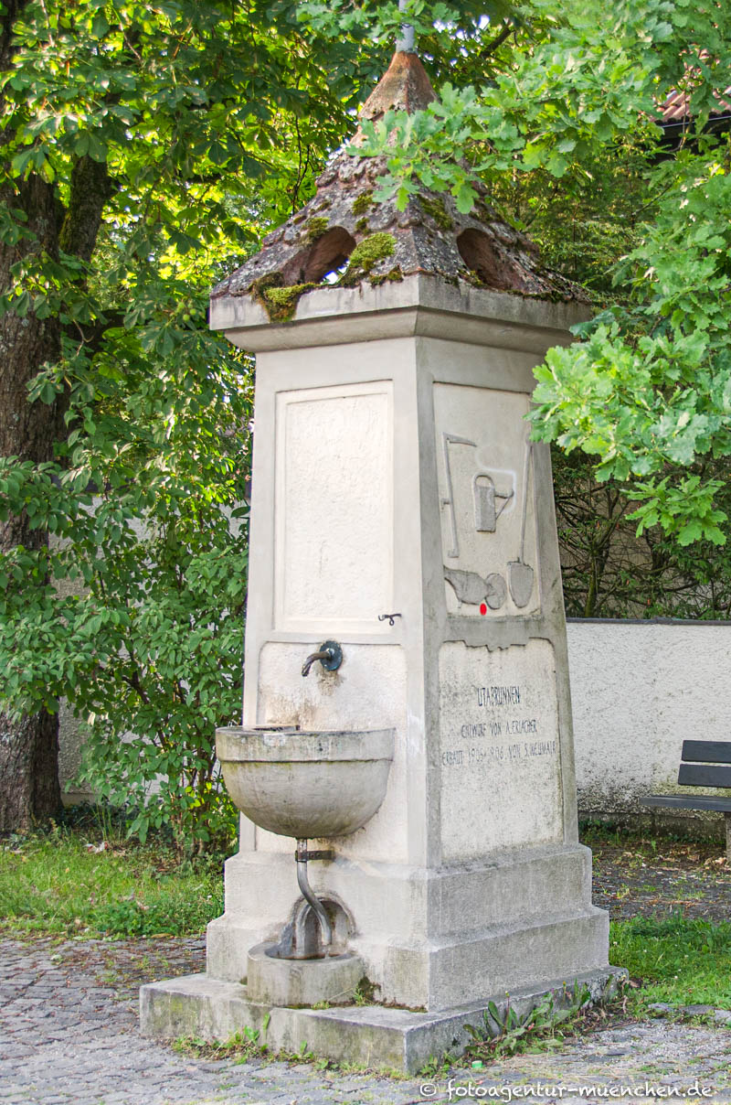Utabrunnen – Denkmal/Kunstwerk in München