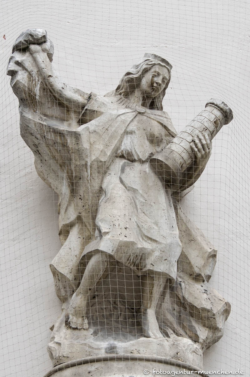 Heilige Barbara – Denkmal/Kunstwerk in München