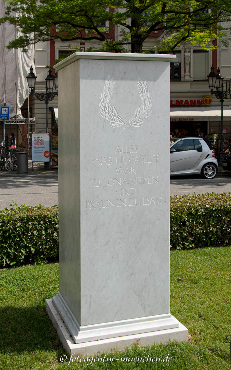 Ein Denkmal – Denkmal/Kunstwerk in München