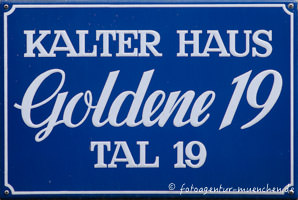 Hausnummer - Tal 19 – Foto aus München