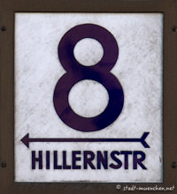 Hausnummer - Hillernstraße – Foto aus München