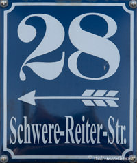Hausnummer - Schwere-Reiter-Straße – Foto aus München