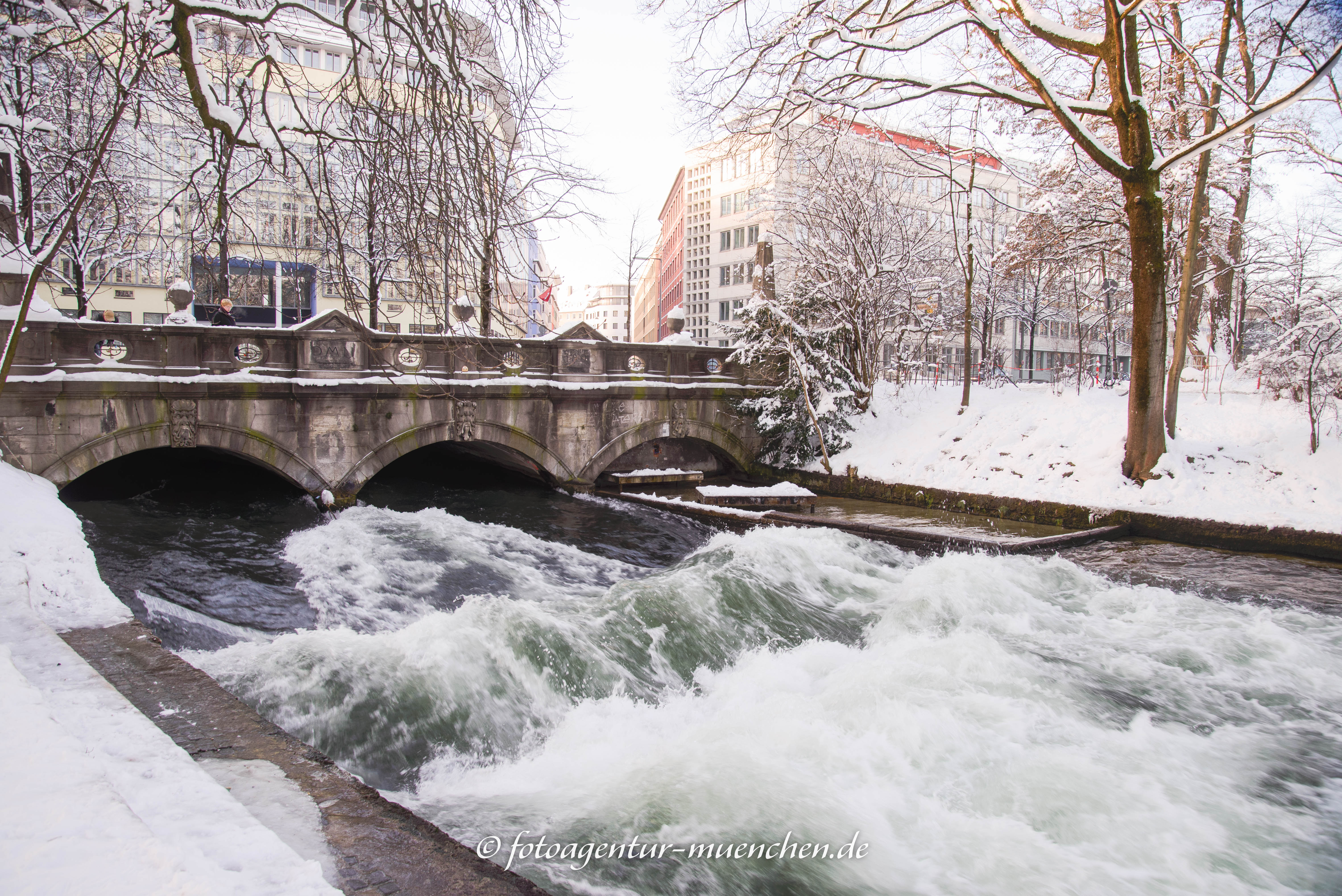 Eisbachwelle
