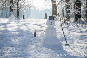 Schneemann im Englischen Garten – Foto aus München