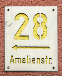 Hausnummer - Amalienstraße – Foto aus München