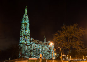 Lichtkunst an der Heilig-Kreuz-Kirche – Foto aus München