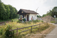 Gerhard Willhalm - Bahnhäuschen beim Perlacher Bahnhof